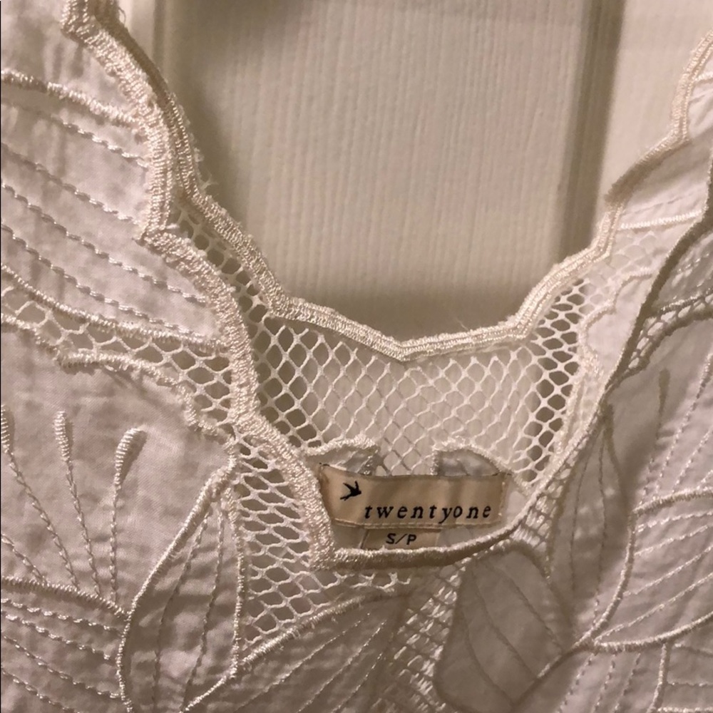 Top - Picture 3 of 4